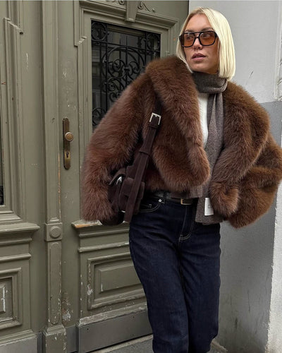 Elegance brown cozy fluffy jacket