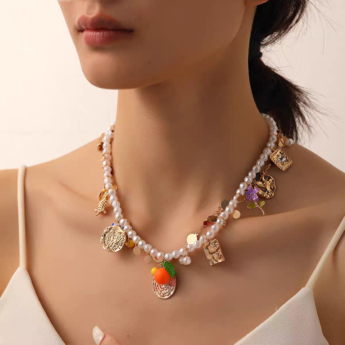 velour colourful chain pendant set