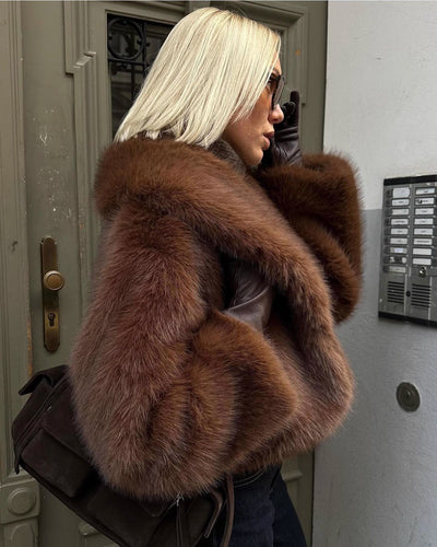 Elegance brown cozy fluffy jacket