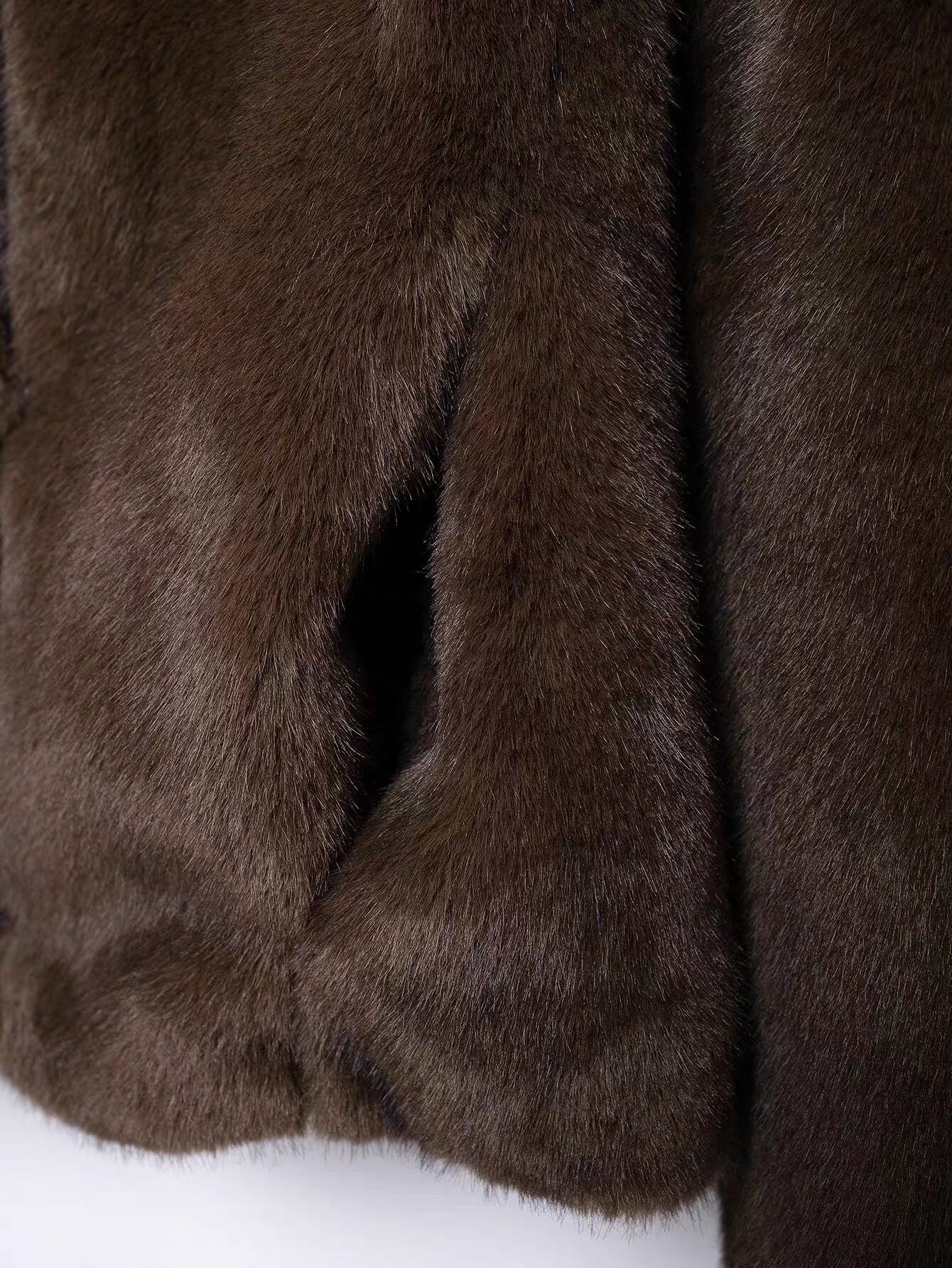 Luxe Elena fluffy jacket
