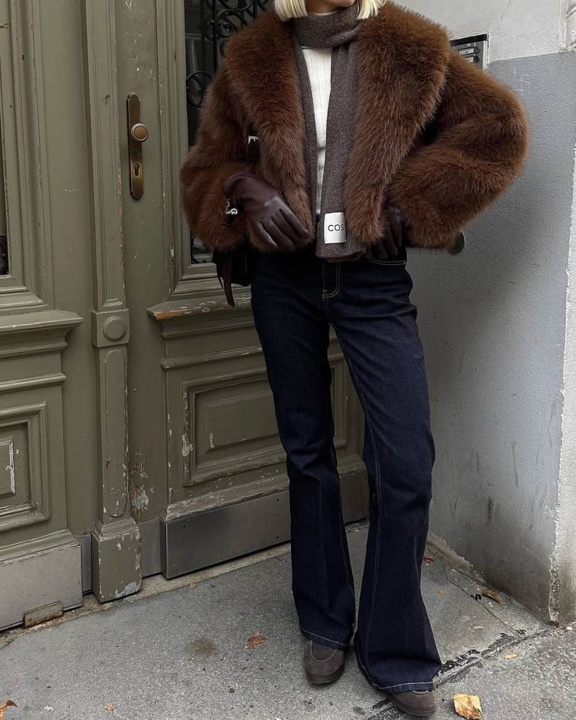 Elegance brown cozy fluffy jacket