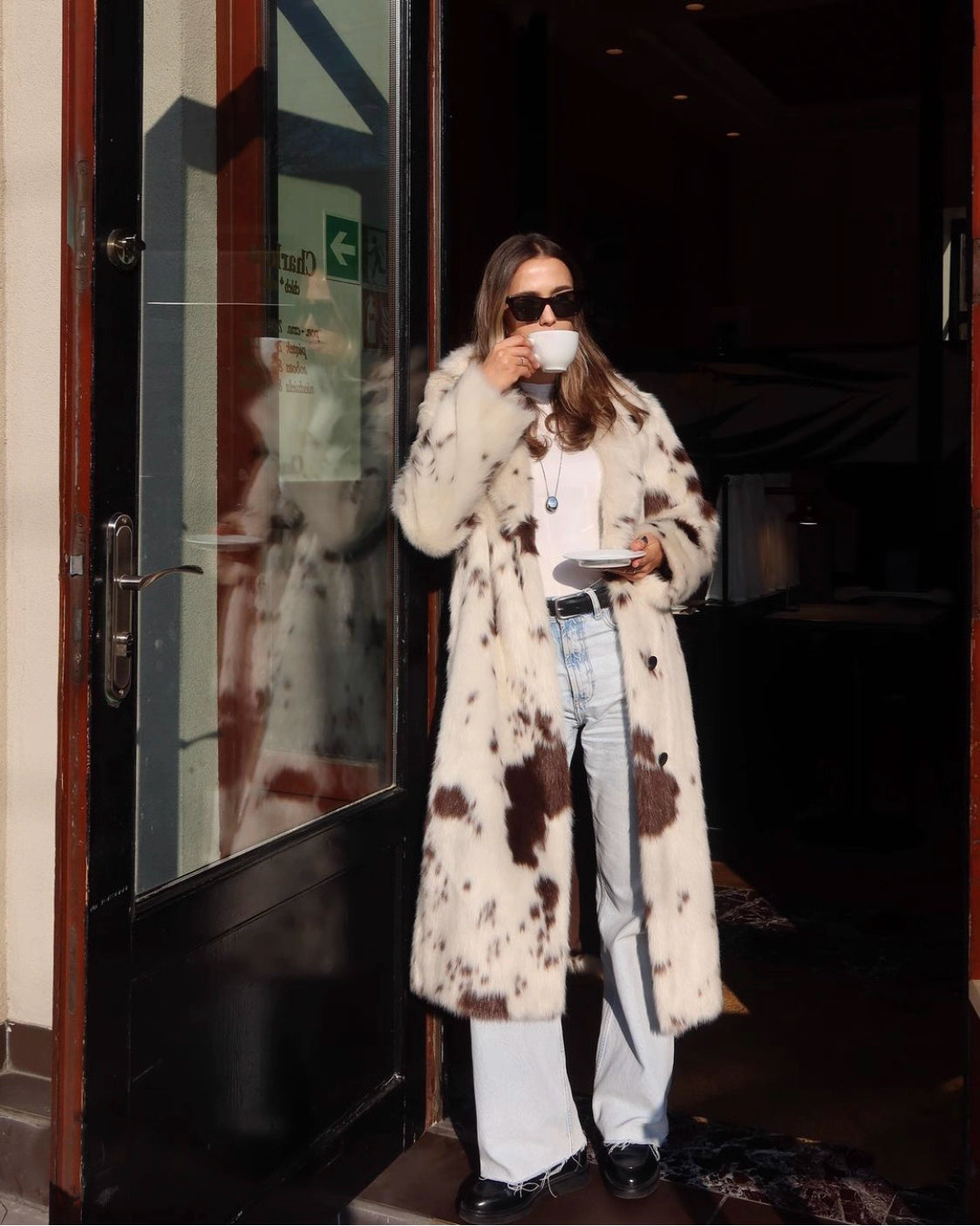 Viral Noelia fluffy patch coat