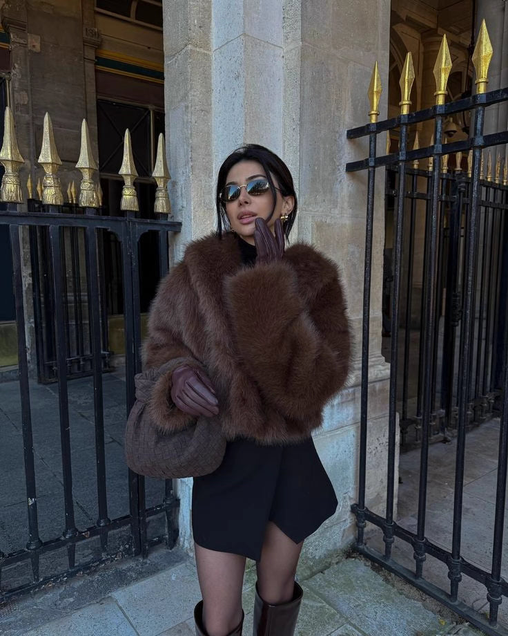 Elegance brown cozy fluffy jacket